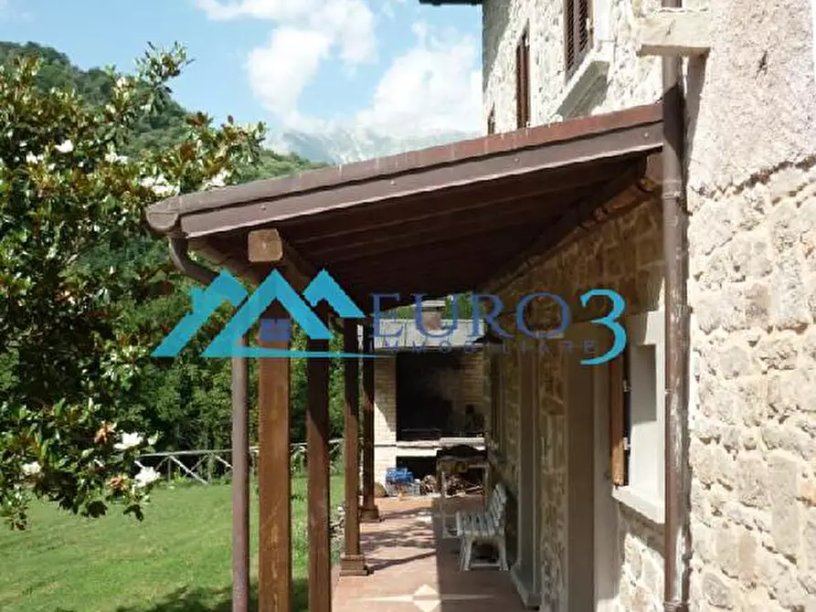 Immagine 23 di Terratetto in vendita  in USCERNO a Montegallo