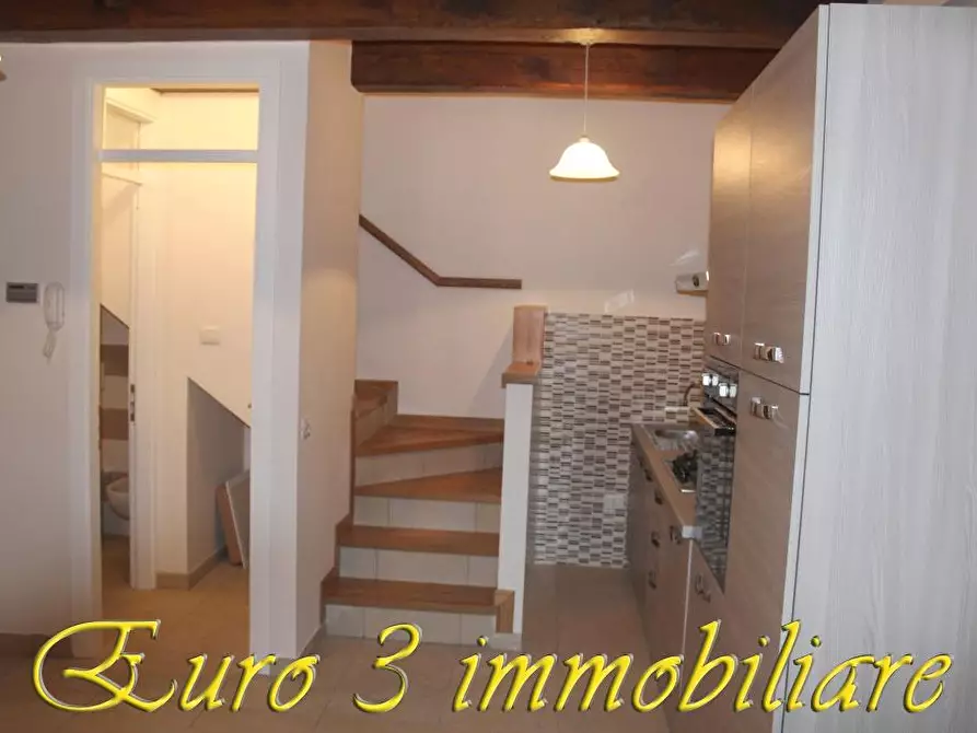 Immagine 2 di Terratetto in vendita  in PIAZZAROLA a Ascoli Piceno