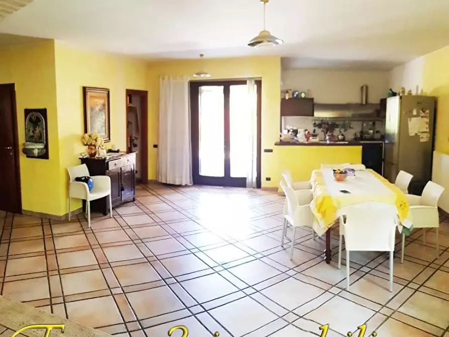 Immagine 10 di Villa in vendita  in FRAZIONE MONTEROCCO a Ascoli Piceno
