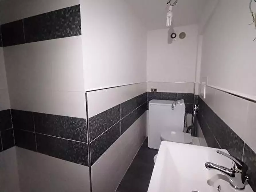 Immagine 2 di Appartamento in affitto  in VIA CESARE BATTISTI, 7 a Ascoli Piceno