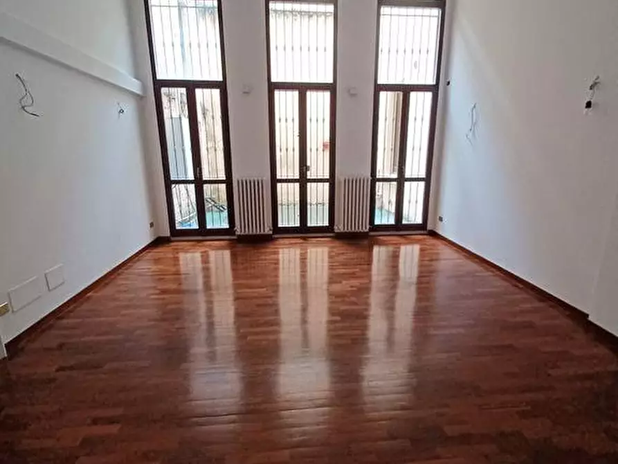 Immagine 1 di Appartamento in affitto  in VIA CESARE BATTISTI, 7 a Ascoli Piceno