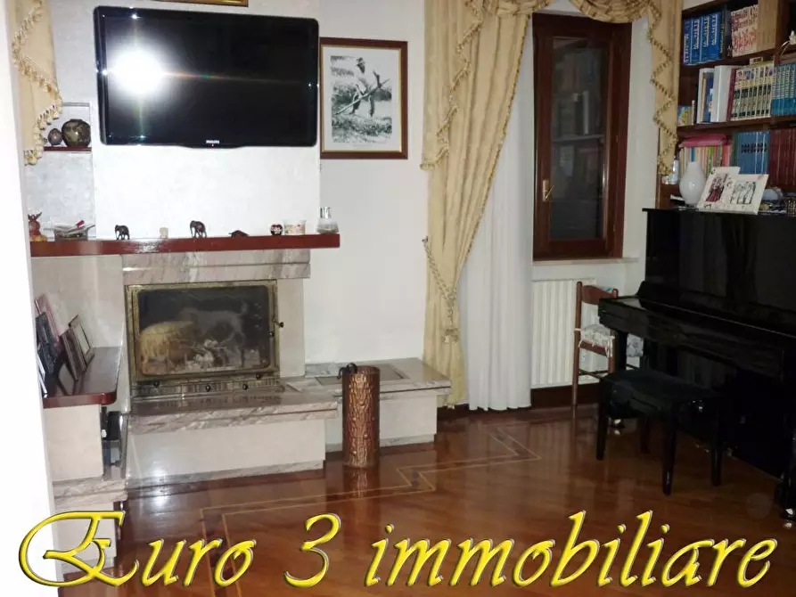 Immagine 5 di Capannone industriale in vendita  in VIA DELL'ASPO,7 a Ascoli Piceno