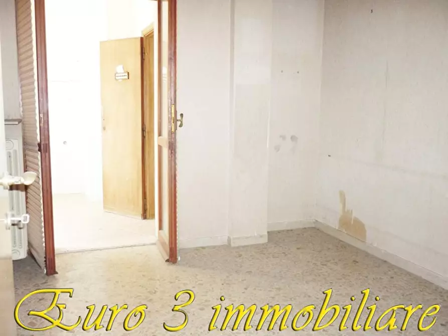 Immagine 3 di Appartamento in vendita  in CORSO VITTORIO EMANUELE, 21 a Ascoli Piceno