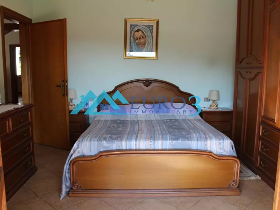 Immagine 8 di Appartamento in vendita  in FRAZIONE PIAGGE, 387 a Ascoli Piceno