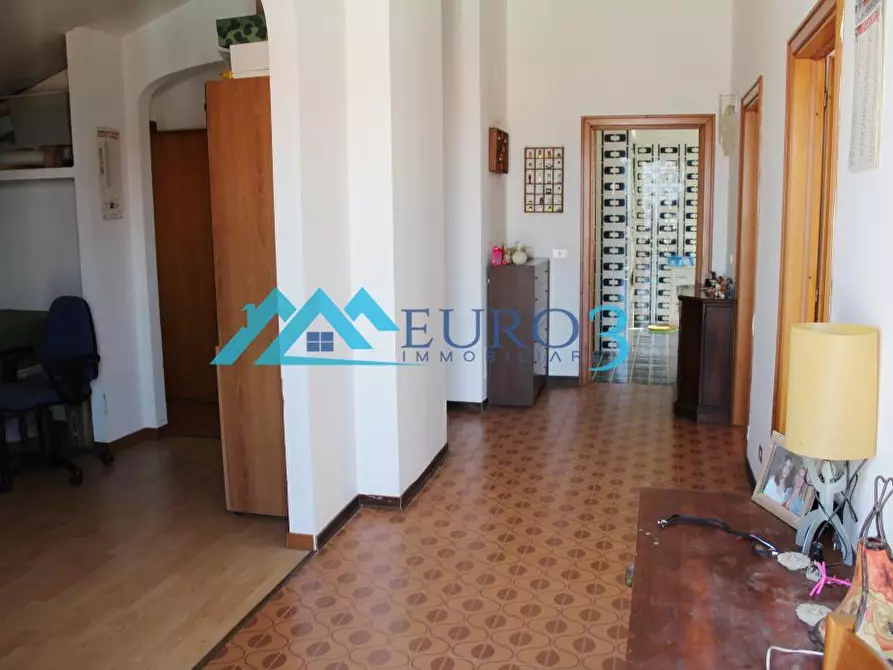 Immagine 14 di Appartamento in vendita  in FRAZIONE PIAGGE, 387 a Ascoli Piceno