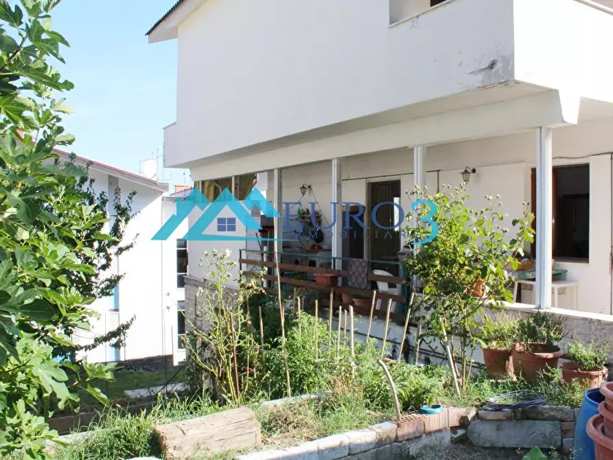 Immagine 16 di Appartamento in vendita  in FRAZIONE PIAGGE, 387 a Ascoli Piceno