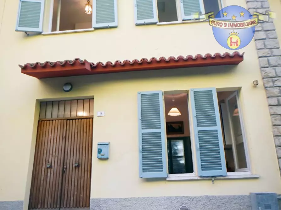 Immagine 5 di Terratetto in vendita  in VIA MARTIDI D'UNGHERIA N.9 a Belforte Del Chienti