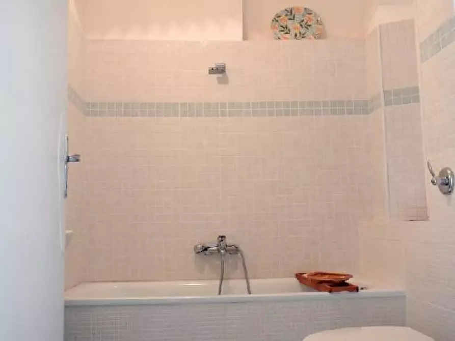 Immagine 14 di Terratetto in vendita  in VIA MARTIDI D'UNGHERIA N.9 a Belforte Del Chienti