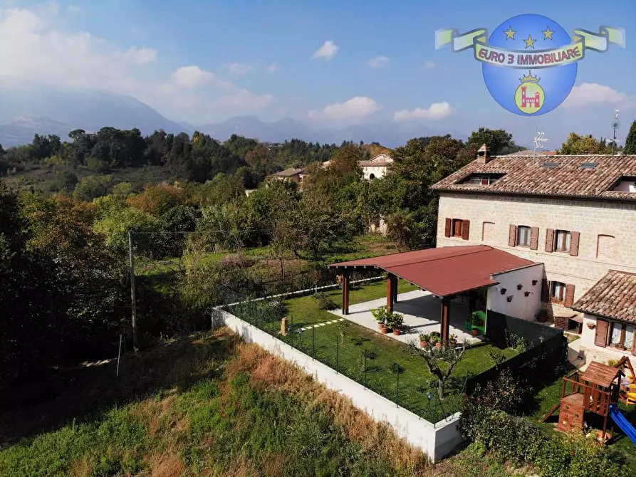 Immagine 4 di Rustico / casale in vendita  in LOCALITA' RUSTICI a Amandola