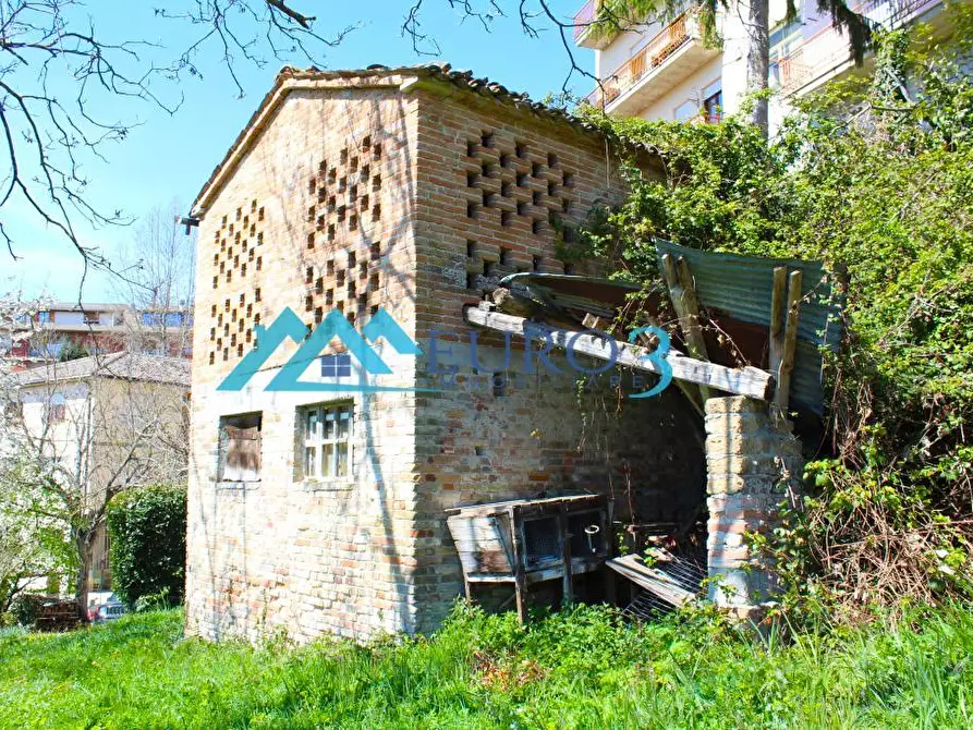 Immagine 1 di Casa indipendente in vendita  in VIA PIGNOTTO a Amandola
