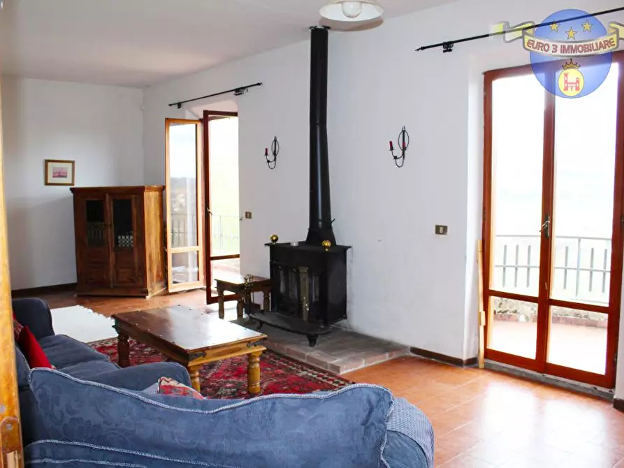 Immagine 7 di Villa in vendita  in MONTAZZOLINO a Montefortino