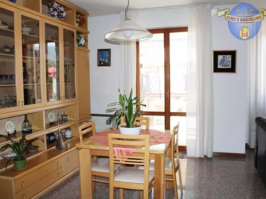 Immagine 13 di Villa in vendita  in VIA ANEMONI a Ascoli Piceno