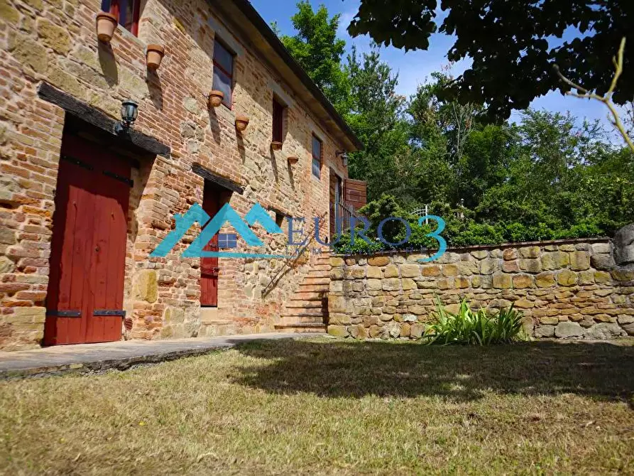 Immagine 15 di Rustico / casale in vendita  in CONTRADA CERRARRA a Amandola