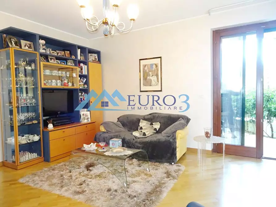 Immagine 17 di Appartamento in vendita  in VIA GARFAGNANA,1 a San Benedetto Del Tronto