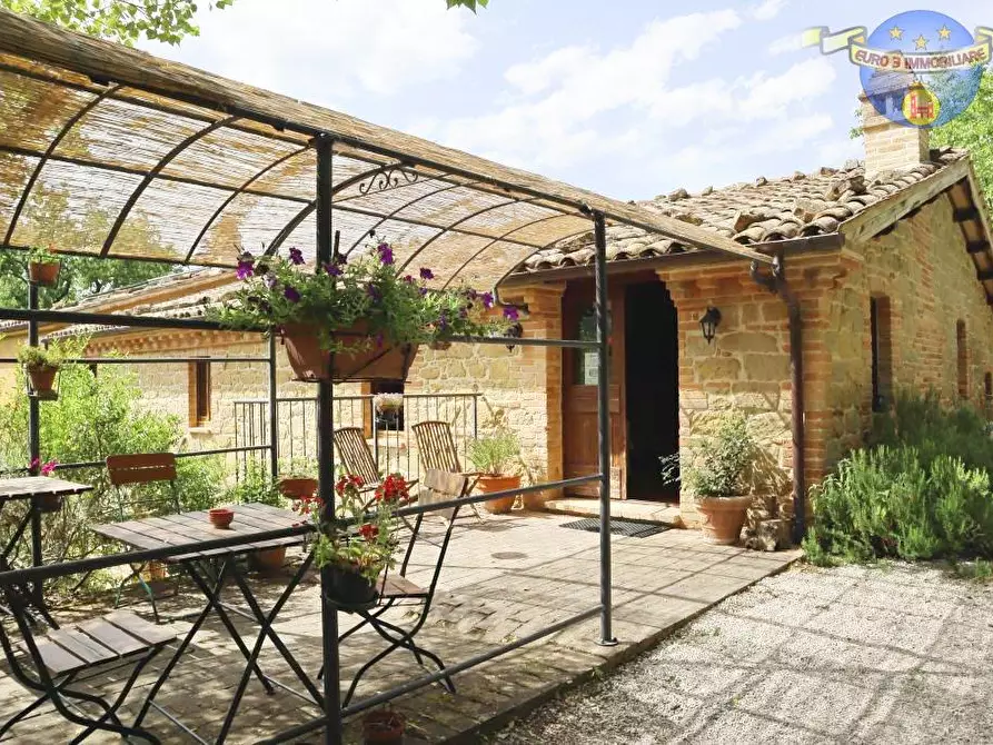 Immagine 16 di Rustico / casale in vendita  in CONTRADA CERRARA a Amandola