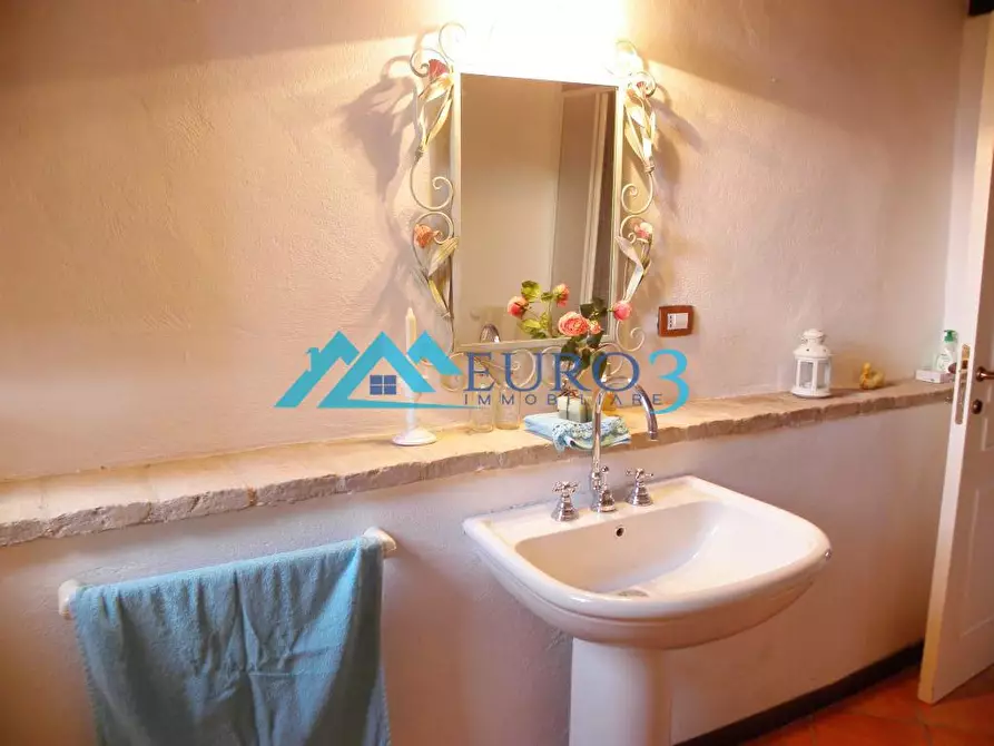 Immagine 7 di Rustico / casale in vendita  in LOCALITA' VILLA VIDONI a Amandola