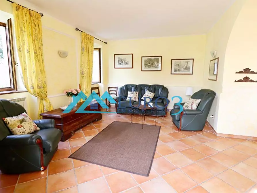 Immagine 13 di Rustico / casale in vendita  in LOCALITA' VILLA VIDONI a Amandola