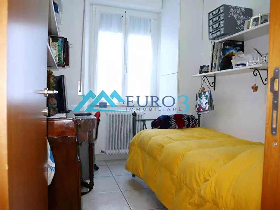 Immagine 6 di Appartamento in vendita  in VIA G. OBERDAN, 63 a Ascoli Piceno