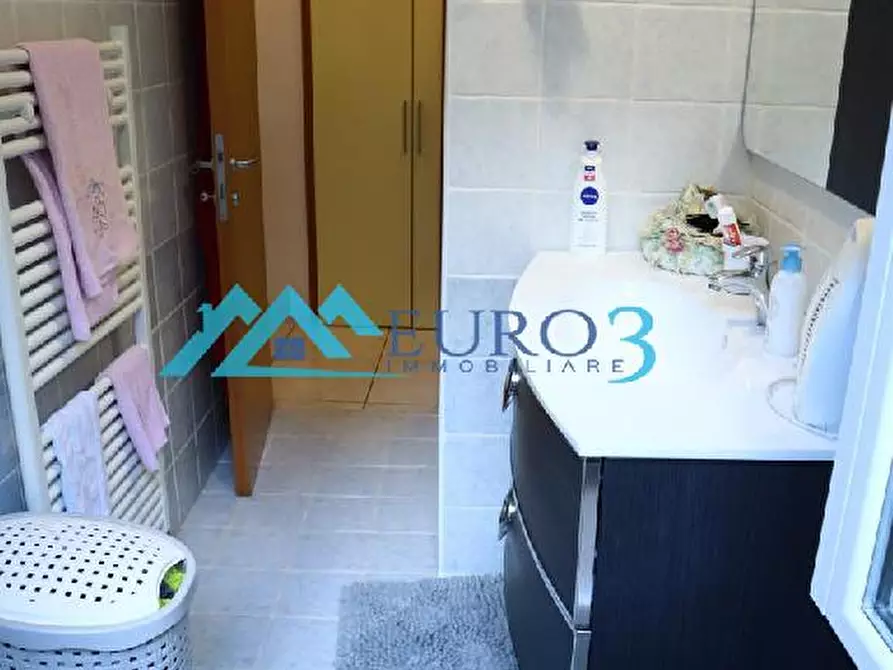 Immagine 13 di Appartamento in vendita  in VIA G. OBERDAN, 63 a Ascoli Piceno