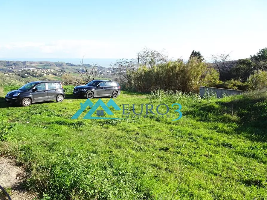 Immagine 5 di Villa in vendita  a Acquaviva Picena
