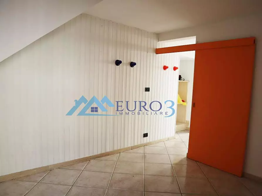 Immagine 1 di Ufficio in vendita  in VIA CAIROLI a Ascoli Piceno