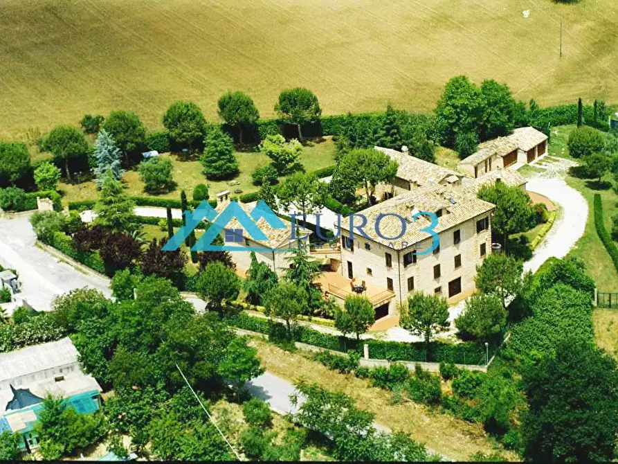 Immagine 18 di Immobile di prestigio in vendita  in VIA FRANCESCO GRIFONI 5 a Rapagnano