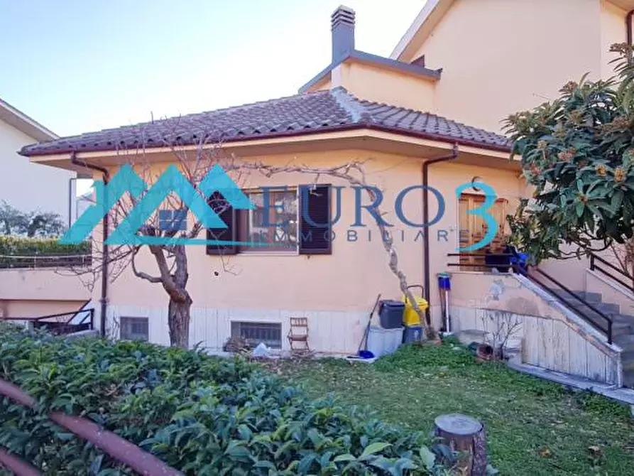 Immagine 12 di Villetta a schiera in vendita  in VIA FAENZA,10 a Folignano