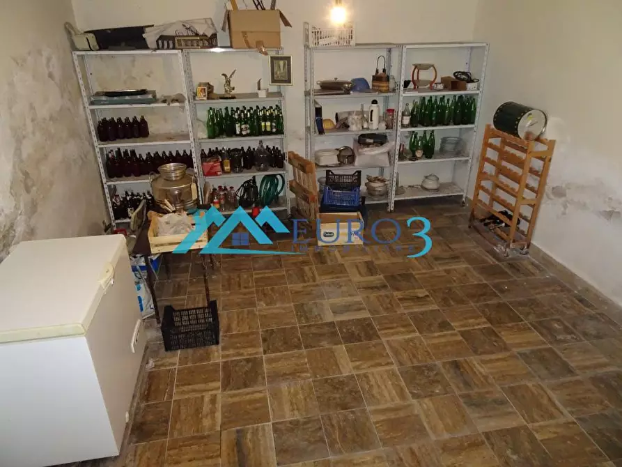 Immagine 8 di Rustico / casale in vendita  a Folignano