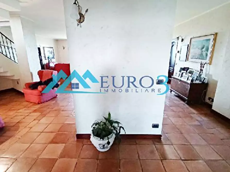 Immagine 30 di Rustico / casale in vendita  a Folignano