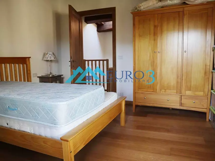 Immagine 7 di Immobile di prestigio in vendita  in DI FRONTE L'OSPEDALE a Amandola