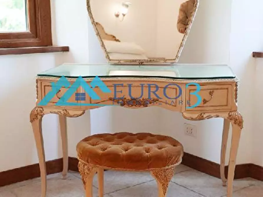 Immagine 8 di Porzione di casa in vendita  in CONTRADA SAN COSTANZO a San Ginesio