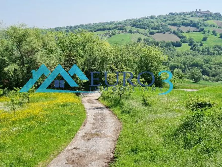 Immagine 11 di Porzione di casa in vendita  in CONTRADA SAN COSTANZO a San Ginesio