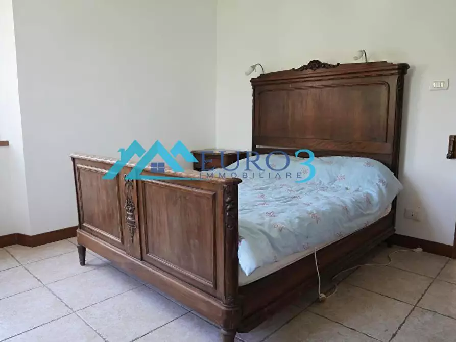 Immagine 14 di Porzione di casa in vendita  in CONTRADA SAN COSTANZO a San Ginesio