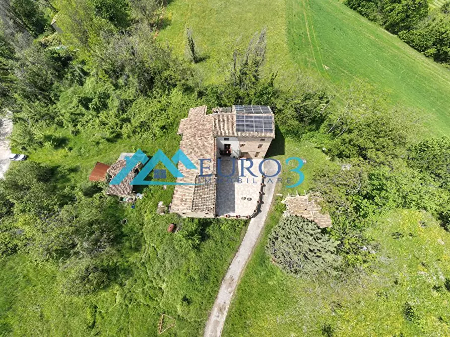 Immagine 21 di Porzione di casa in vendita  in CONTRADA SAN COSTANZO a San Ginesio