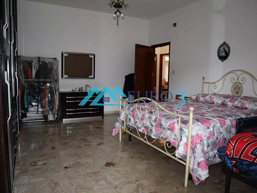 Immagine 12 di Appartamento in vendita  in STRADA STATALE PICENA N.78 a Roccafluvione