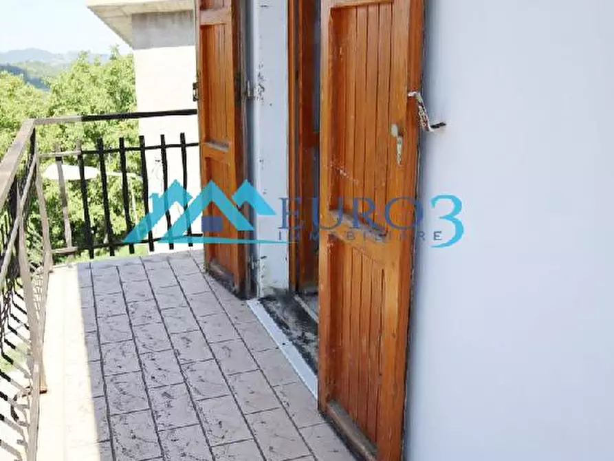 Immagine 10 di Terratetto in vendita  a Comunanza