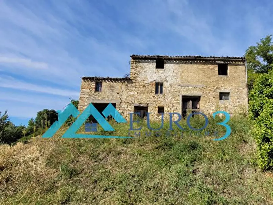 Immagine 1 di Rustico / casale in vendita  in CONTRADA COSTE a Montelparo