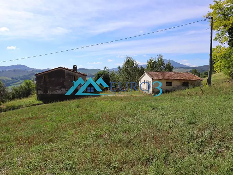 Immagine 17 di Rustico / casale in vendita  in CONTRADA COSTE a Montelparo
