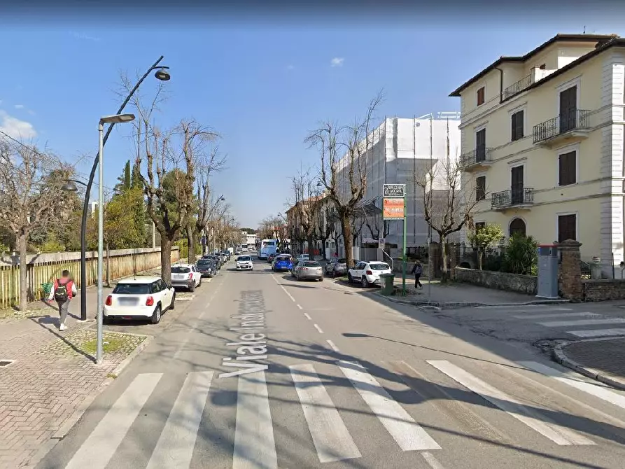 Immagine 2 di Locale commerciale in vendita  in VIALE INDIPENDENZA, 57 a Ascoli Piceno