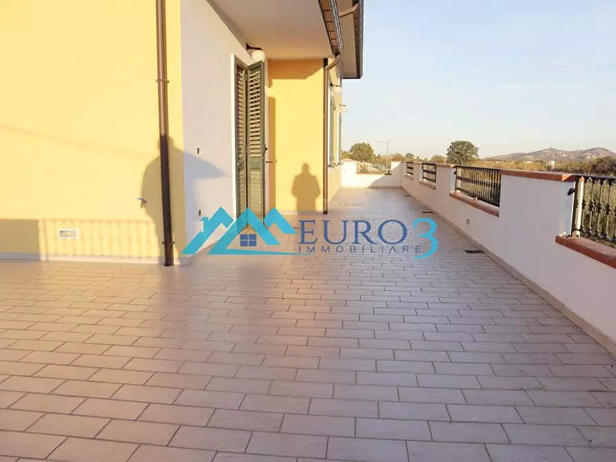 Immagine 2 di Villa in vendita  in VIA VIBRATA,16 a Nereto