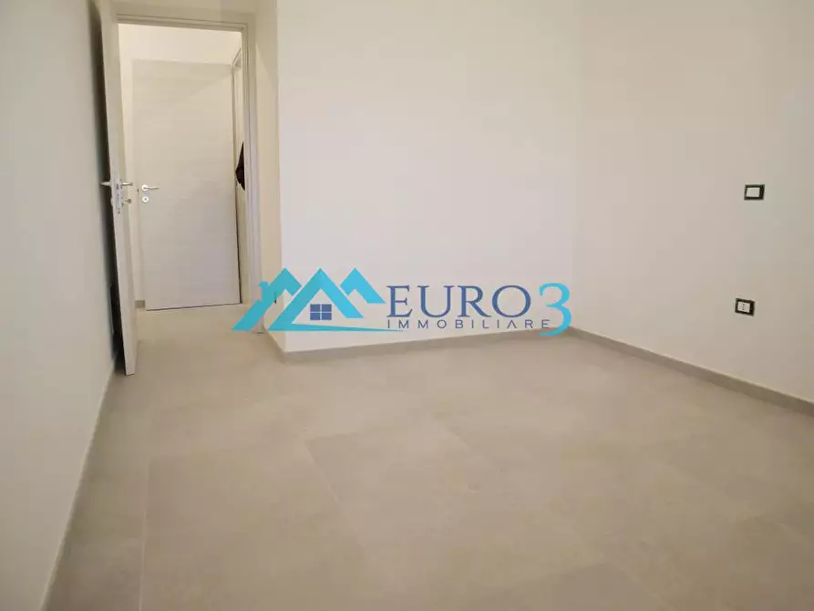 Immagine 15 di Villa in vendita  in VIA VIBRATA,16 a Nereto