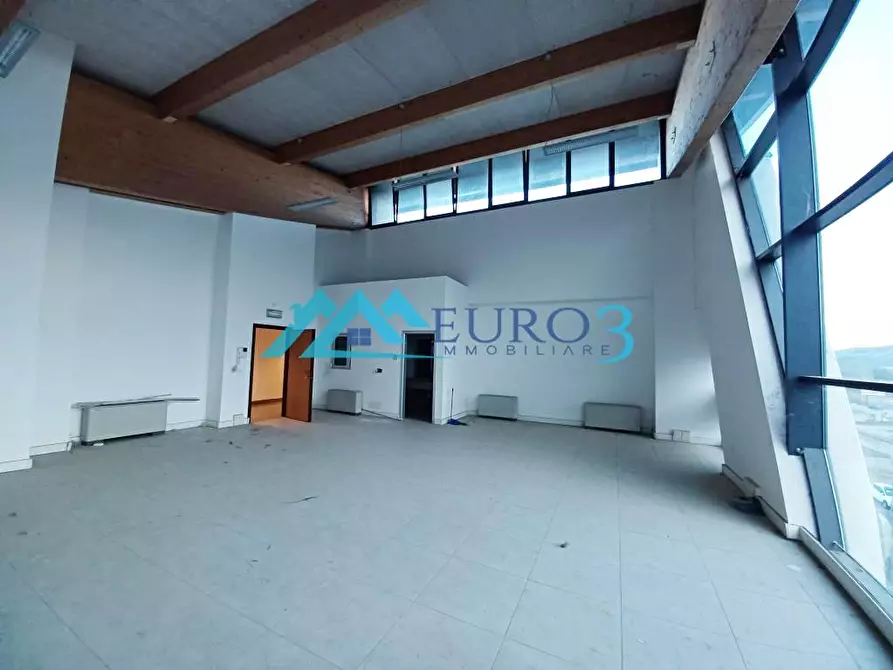 Immagine 1 di Ufficio in affitto  in C.C.  a Castel Di Lama