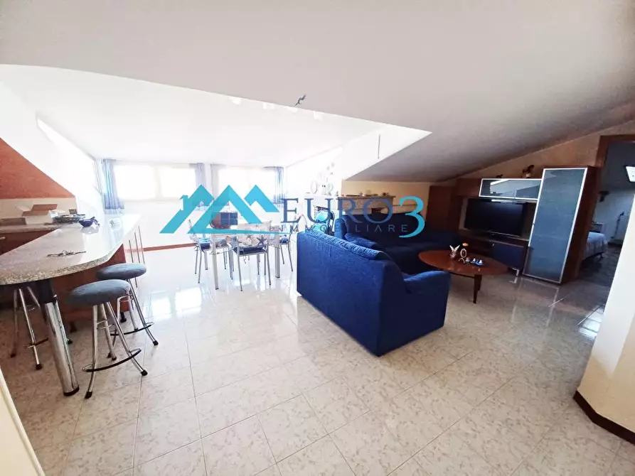 Immagine 1 di Appartamento in vendita  in VIA ROVIGO,23 a Alba Adriatica