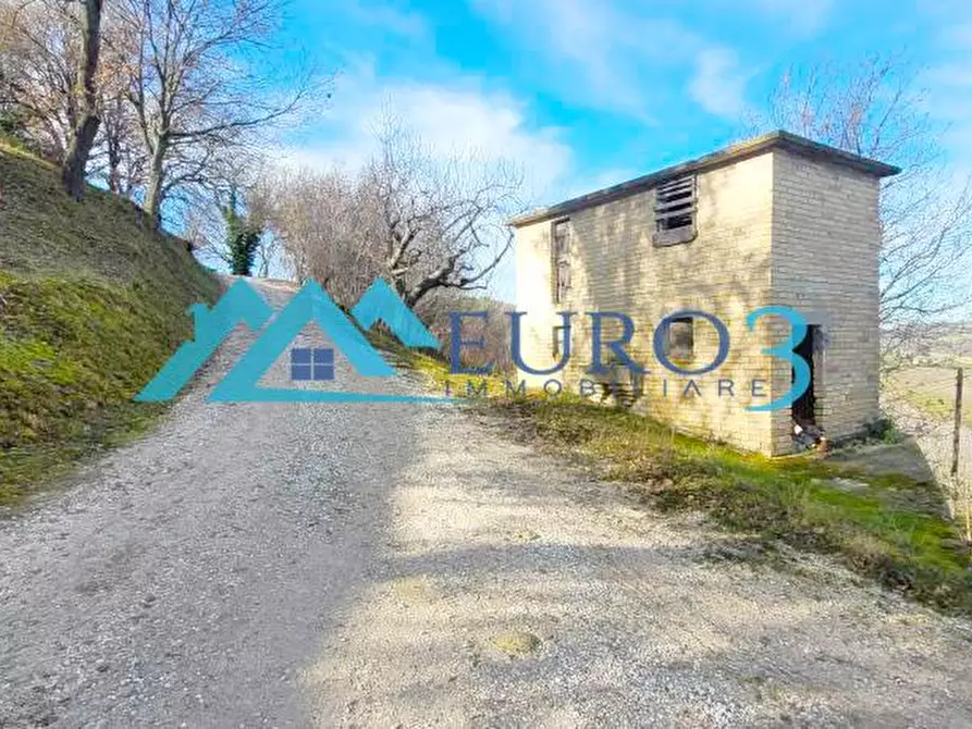 Immagine 9 di Casa indipendente in vendita  in CONTRADA CORTAGLIE a Montelparo