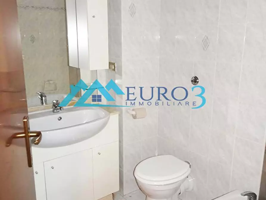 Immagine 8 di Appartamento in vendita  in VIA DELLE PRIMULE, 52  a Ascoli Piceno