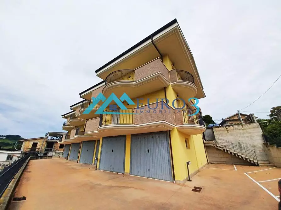 Immagine 15 di Appartamento in vendita  in CONTRADA SAN MARTINO a Ancarano