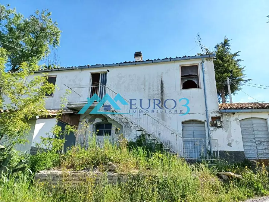 Immagine 14 di Casa indipendente in vendita  in VIA CAPODIMONTE SNC a Bellante