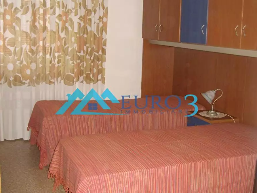 Immagine 8 di Appartamento in vendita  in VIA AUGUSTO MURRI a Ascoli Piceno