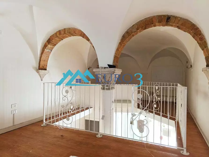 Immagine 3 di Locale commerciale in vendita  in CORSO GIUSEPPE MAZZINI 106 a Ascoli Piceno