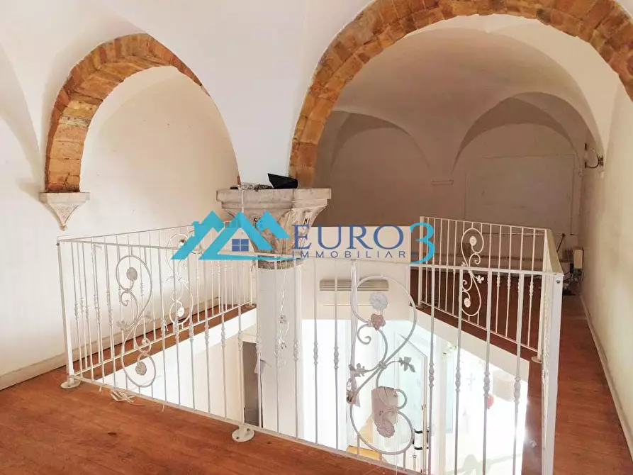 Immagine 4 di Locale commerciale in vendita  in CORSO GIUSEPPE MAZZINI 106 a Ascoli Piceno